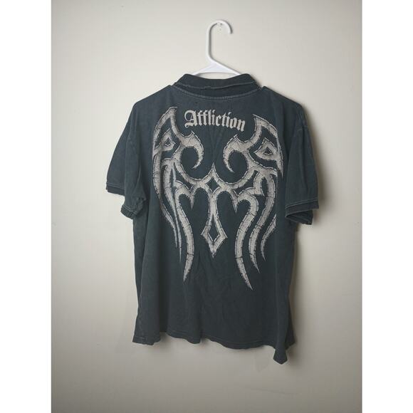 Affliction Live Fast Graphic Tee Polo Skull Wings Y2K Men's XL Black Vintage - Picture 8 of 8